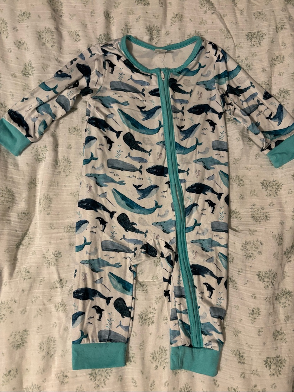 SHEIN Kids Whale Print Footie in Teal and Navy